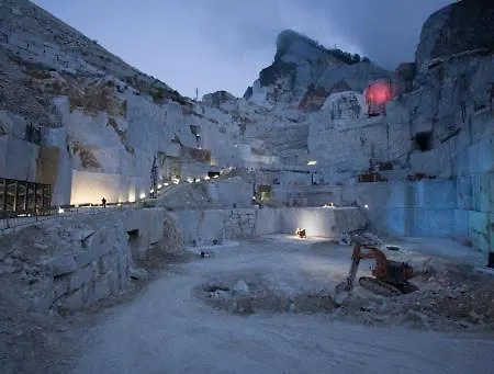 Hotel Crystal